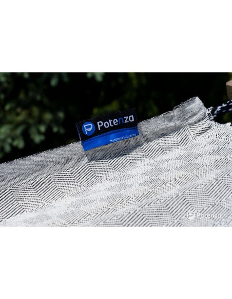 Medelin Stabhängematte 215x140 cm, Belastbarkeit bis 160 kg