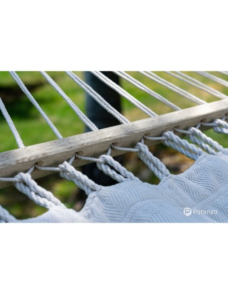Medelin Stabhängematte 215x140 cm, Belastbarkeit bis 160 kg